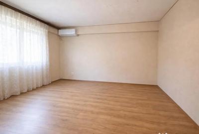 Apartament cu 4 camere decomandat în Calea București - 13