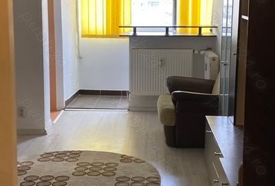 Garsonieră decomandată în Iancului