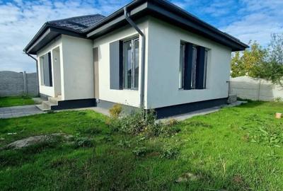 Propietar vand casa 3 camere pod decent pentru depozitare plus beci. acces la bulevard 70m - 3