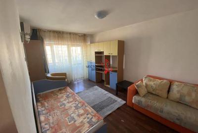 Garsonieră decomandată în Tei - 2