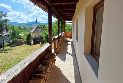 Casă cu 4 camere în Călata - 5