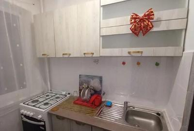 1 camera in zona Take Ionescu - 2