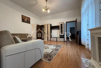 Apartament cu 3 camere semidecomandat, mobilat în Central - 1
