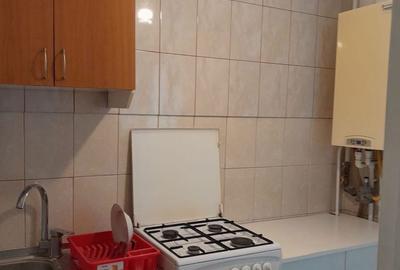 Garsonieră decomandată în Barieră - 3