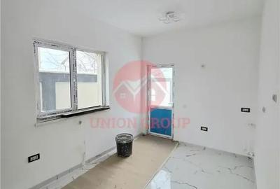 Casă cu 5 camere cu Canalizare în Lumina - 8