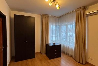 Apartament cu 3 camere decomandat, mobilat în Universitate - 8