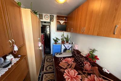 Garsoniera str Alunisului etajul 4 din 4 - 6