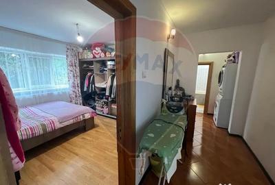 Apartament cu 3 camere decomandat în Central - 3