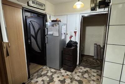 Garsoniera, cf 1 dec, parter/4, Republicii - 3