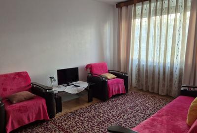 Apartament cu 2 camere semidecomandat în Muncii