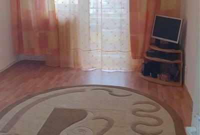 Apartament cu 3 camere în Central - 1