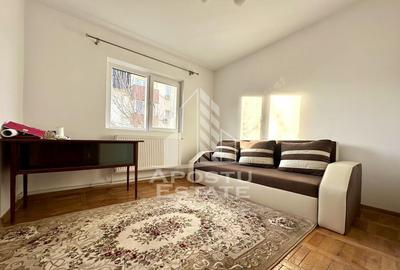 Apartament 4 camere, decomandat, centrala proprie, zona G... - 3