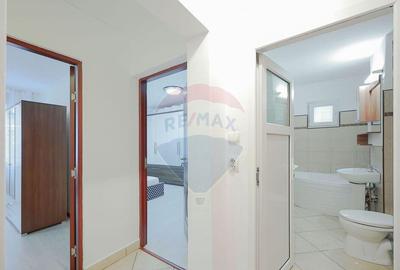 Apartament cu 2 camere decomandat în Rogerius