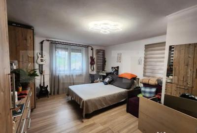 Casă cu 2 camere cu Teren 1000 Mp în Central - 1