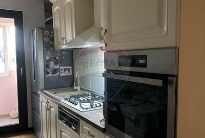 Apartament cu 3 camere de vanzare in zona Central - 4