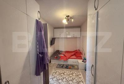 Apartament 2 camere ,renovat , zona micro 4 - 1