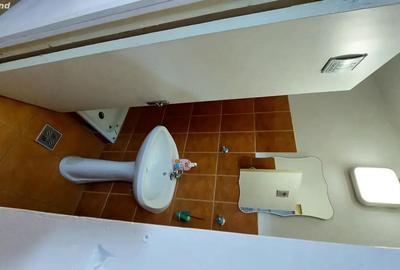 Casă cu 6 camere în Stăvila - 5