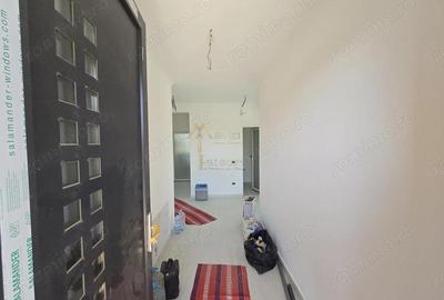 Casă cu 4 camere cu Teren 420 Mp în Central