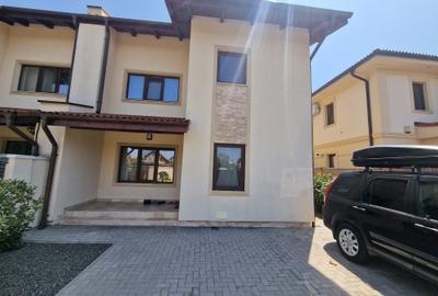 Duplex cu 4 camere în Dumbrăvița