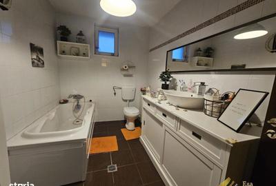 Casă cu 5 camere cu Teren 475 Mp în Săbăreni - 9