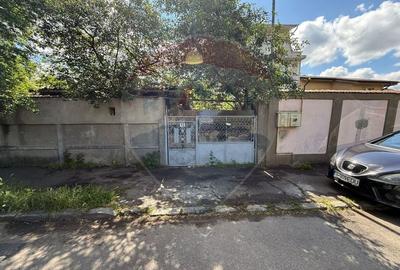 Casă individuală cu 4 camere în Chitila