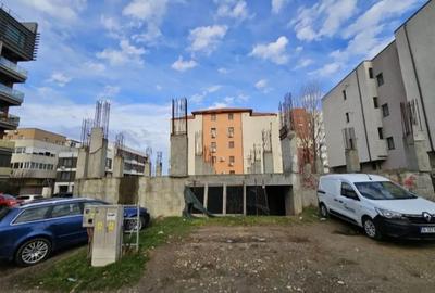 Teren de 912 mp, în Primo - 1