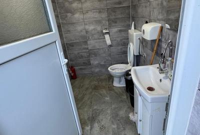 Spațiu comercial, în Răcăciuni - 2