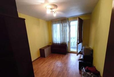 Apartament 3 camere de vanzare 1 Decembrie - 3