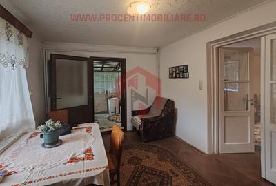 EXCLUSIVITATE! Casa de vanzare, 2 camere - situata in Centrul Istoric ! - 4