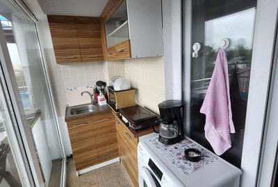 Garsonieră semidecomandată în Saturn - 2