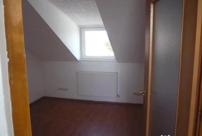 Spațiu comercial, de 950 mp, în Central - 12