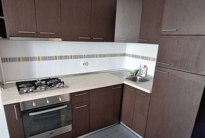 Apartament cu 2 camere semidecomandat în Vitan