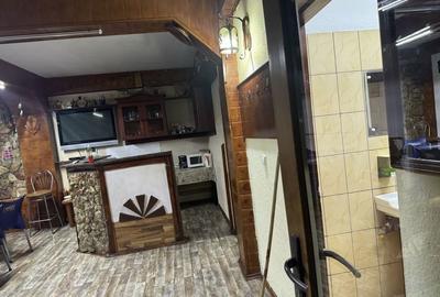 Casă cu 4 camere în Central - 1