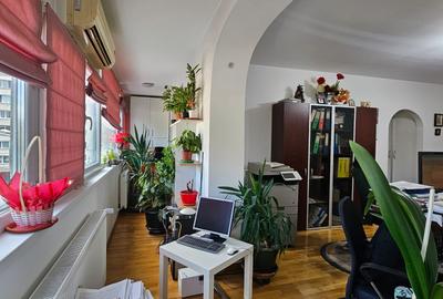 Vanzare apartament 2 camere - renovat complet - bloc reabilitat - 9