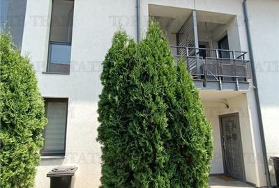 Casa cu etaj, insiruita/ Bragadiru