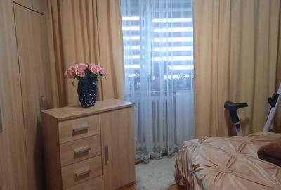 Apartament cu 3 camere semidecomandat în Central - 8