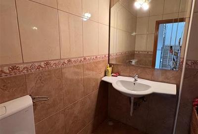 Duplex cu 6 camere cu Canalizare în Vatra Luminoasă - 8