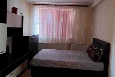 Apartament cu 2 camere decomandat în Central - 3