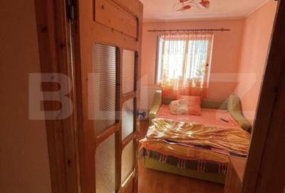 Apartament 3 camere, 63mp, decomandat, Siret