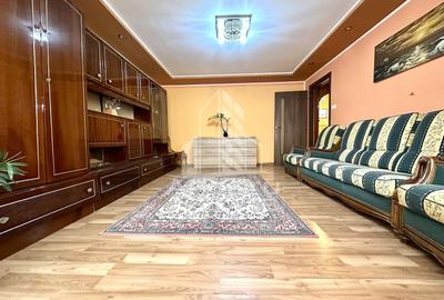 Apartament 3 camere, decomandat, etaj 2, zona Sagului - 2