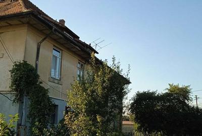 Garsonieră decomandată în Boldești - 8