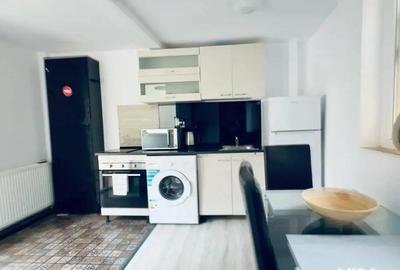 Garsonieră semidecomandată în Centrul Istoric - 1