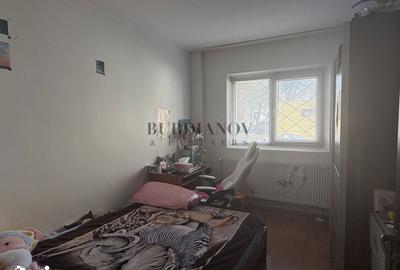Apartament cu 3 camere decomandat în Rahova - 1