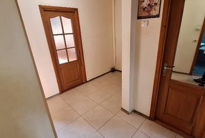 VÂND SAU SCHIMB -  APARTAMENT 3 CAMERE - INEL 2 - ETAJ 2 - 2 BĂI - GAZE - - 9