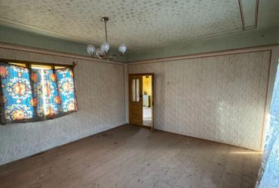 Doua case pe acela?i teren, 180 mp utili, 25 ari, ?indre? - 17