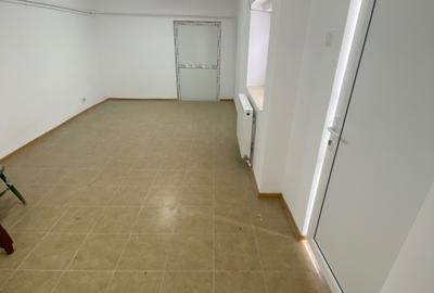 Spațiu comercial, de 25 mp, în Ultracentral - 2
