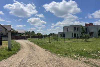 Teren de 1500 mp, în Domnești