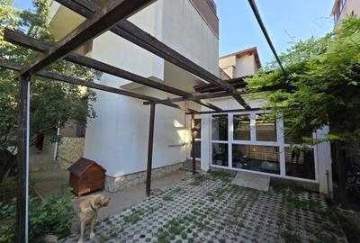Spațiu comercial, de 285 mp, în Bucureștii Noi - 3