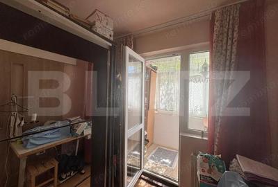 Apartament cu 3 camere semidecomandat, mobilat în Micro 11 - 6