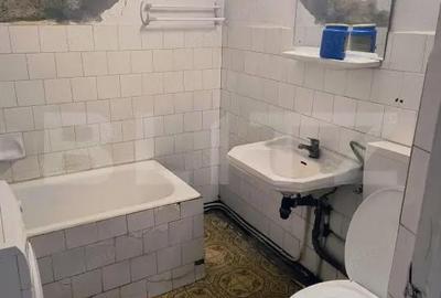 Apartament cu 3 camere decomandat în Central - 3
